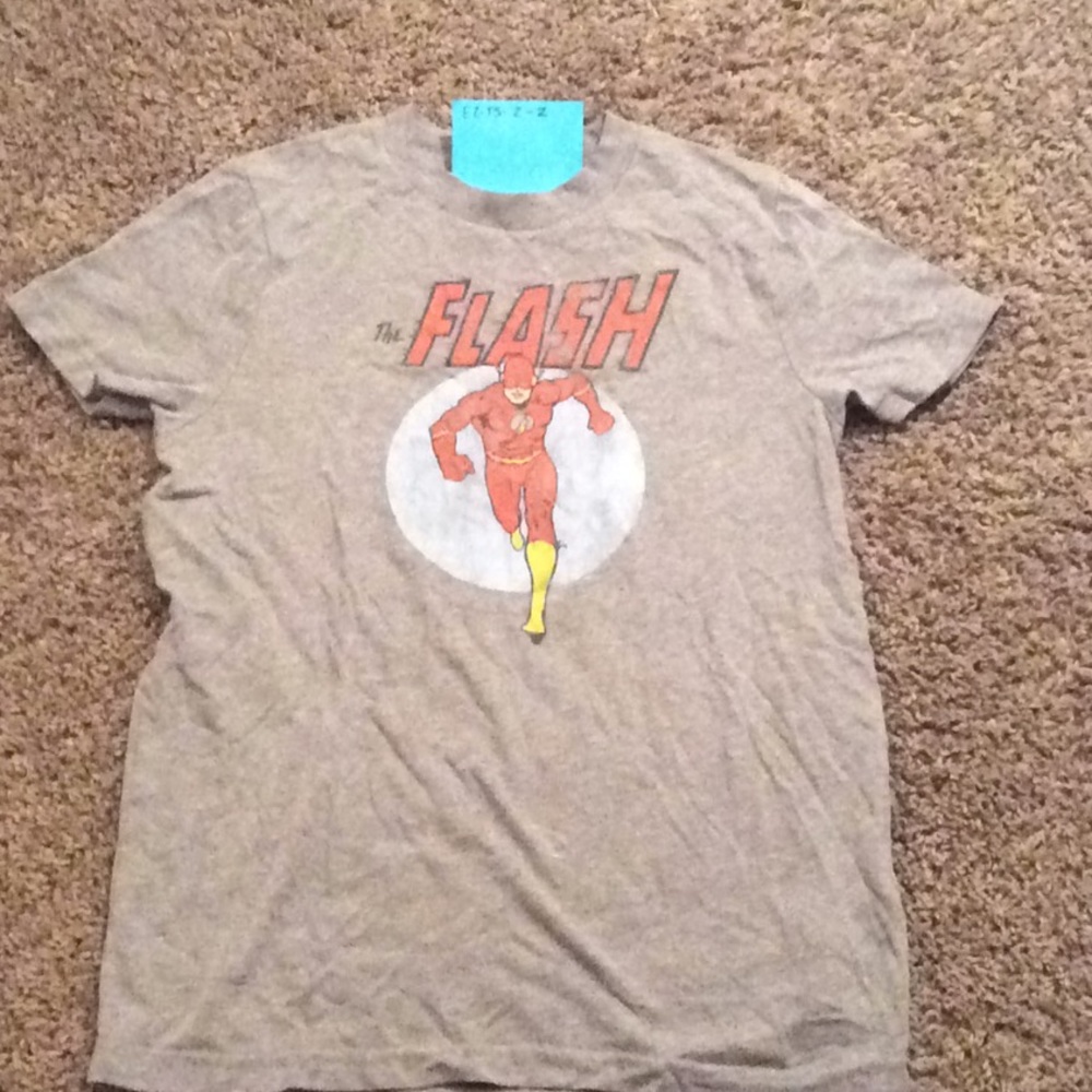 Abercrombie Kids Flash T-shirt. Size Large.